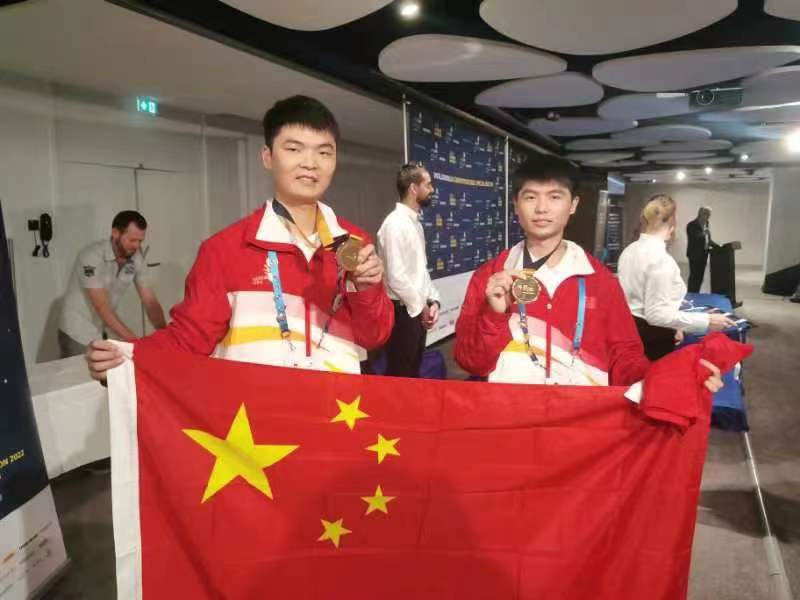 河南選手獲得2022年世界技能大賽特別賽移動機器人項目金牌