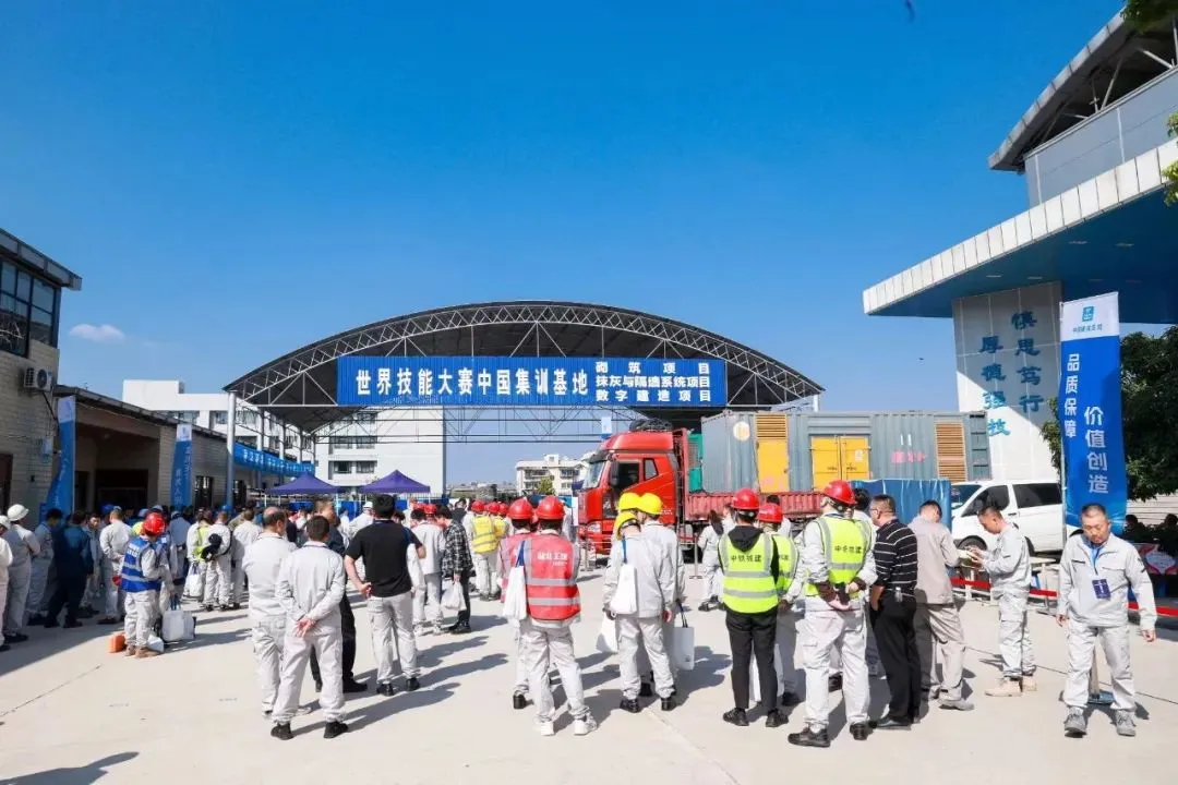 全國數(shù)字化機房安裝技能競賽職工組全國總決賽在湖南科技工程技師學(xué)院落下帷幕