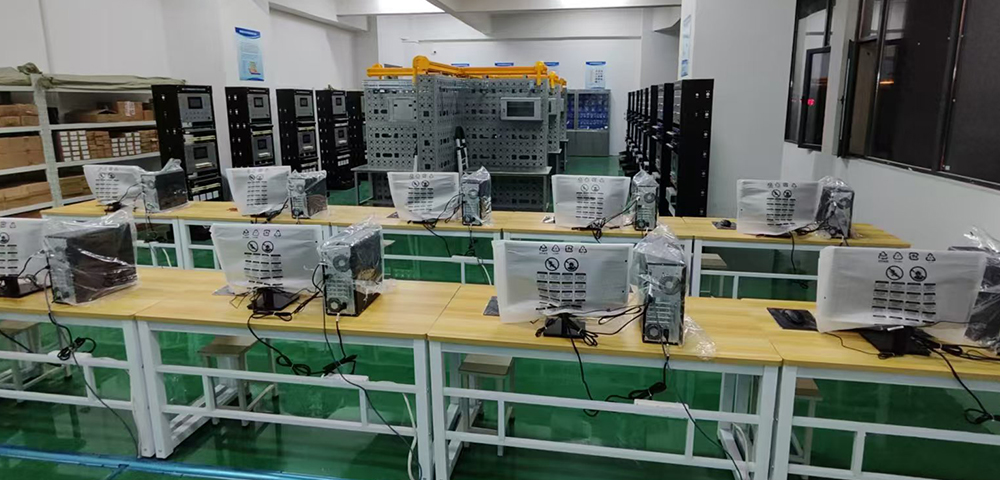 網(wǎng)絡(luò)綜合布線實(shí)訓(xùn)室案例