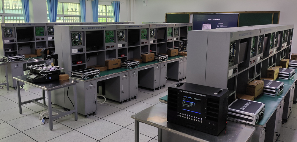 計(jì)算機(jī)組裝與維修實(shí)訓(xùn)室