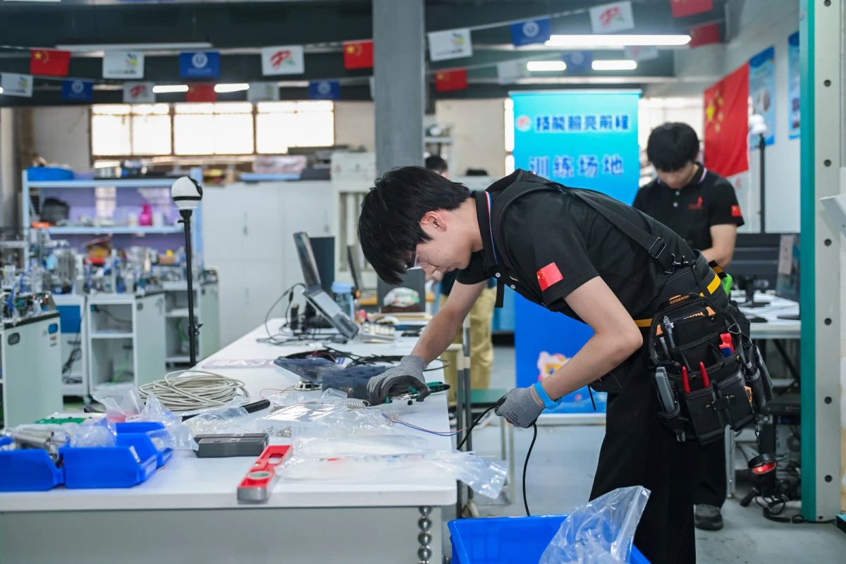 河南省2025年世界青年技能日主題宣傳活動在鄭州啟動